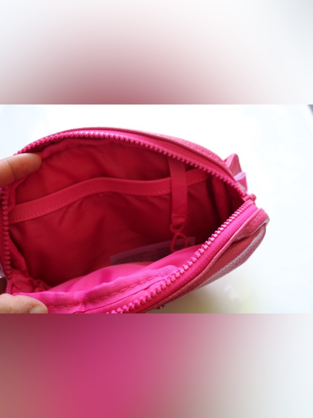 NWOT Reebok Fanny pack - Picture 4 of 7